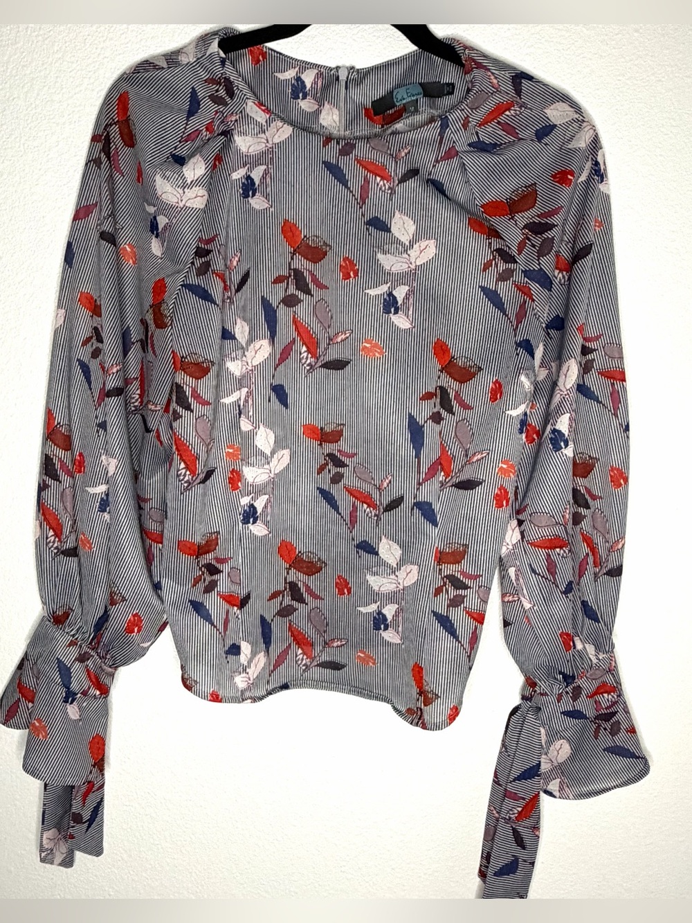 Eva Franco Floral Stripe Tie-Sleeve Blouse in Navy